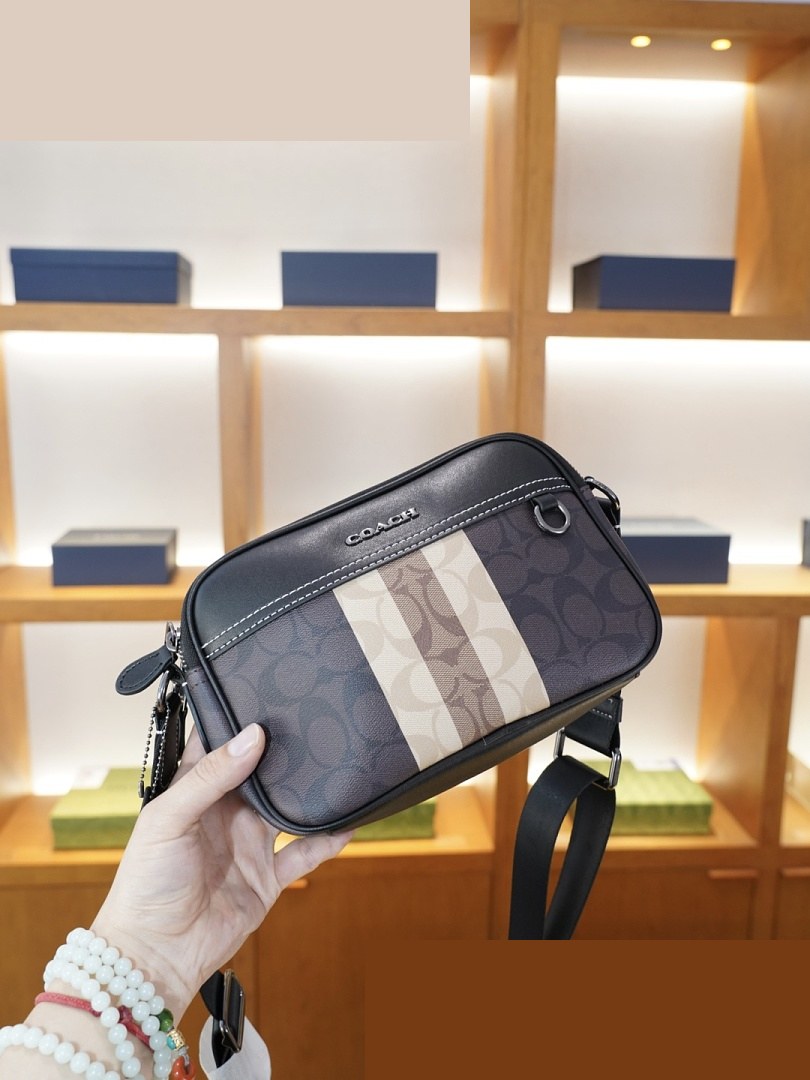 MEN Bag 235