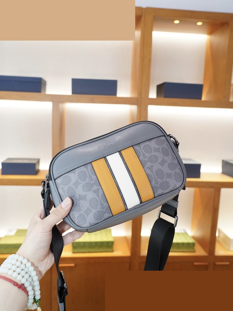 MEN Bag 236