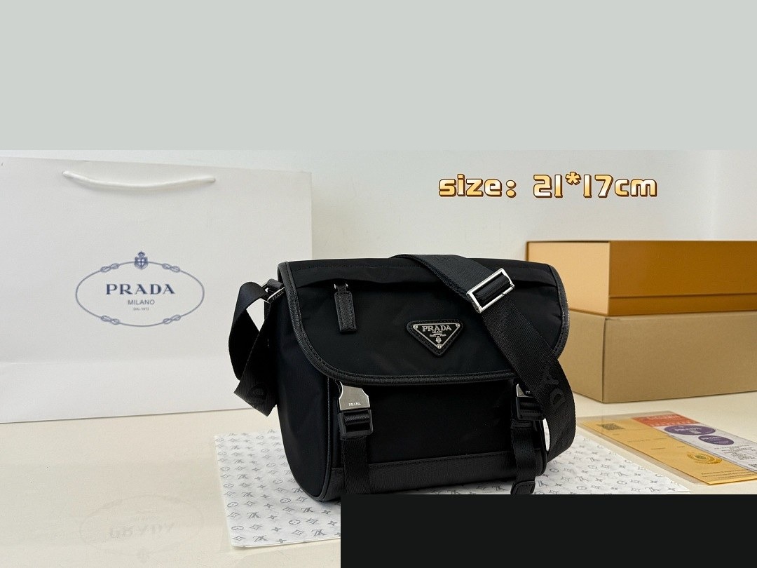 MEN Bag 253