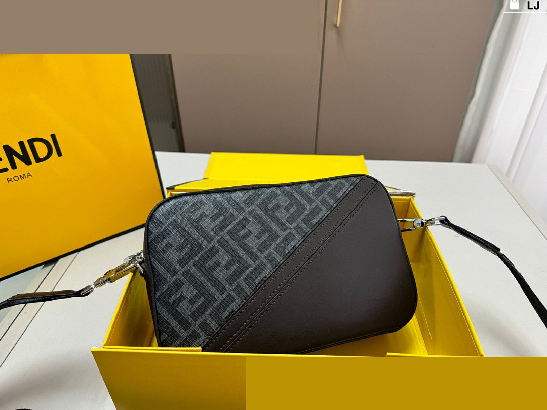 MEN Bag 283