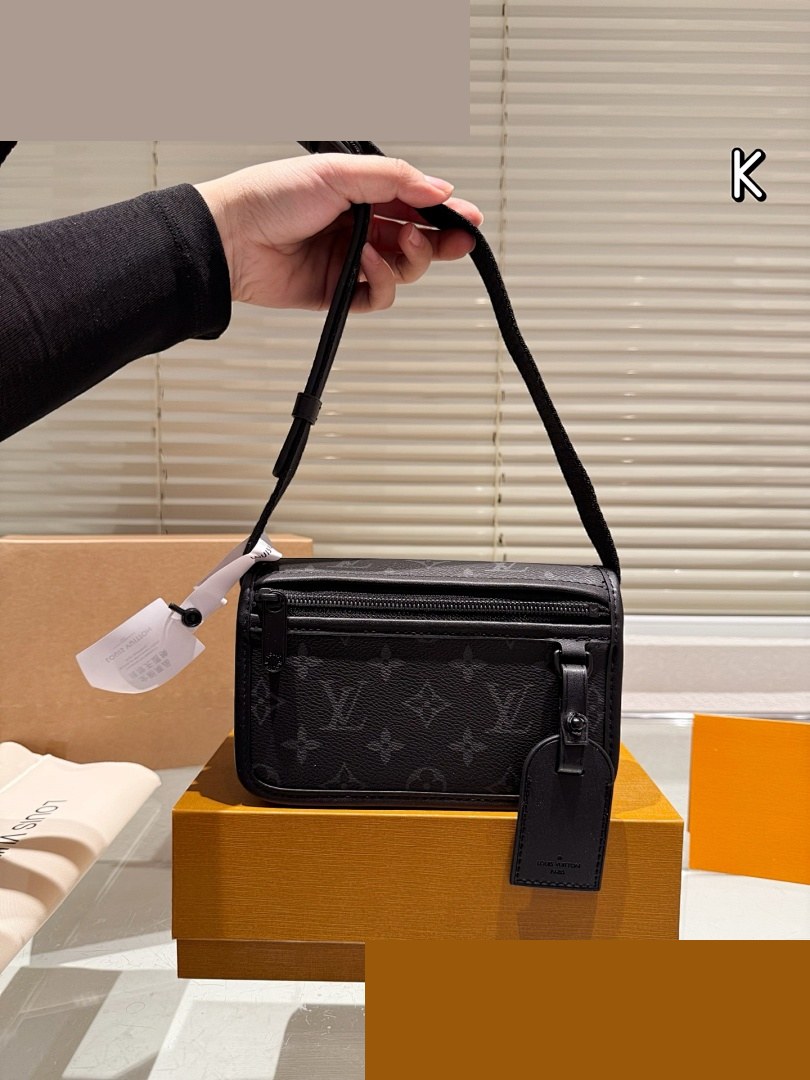 MEN Bag 379