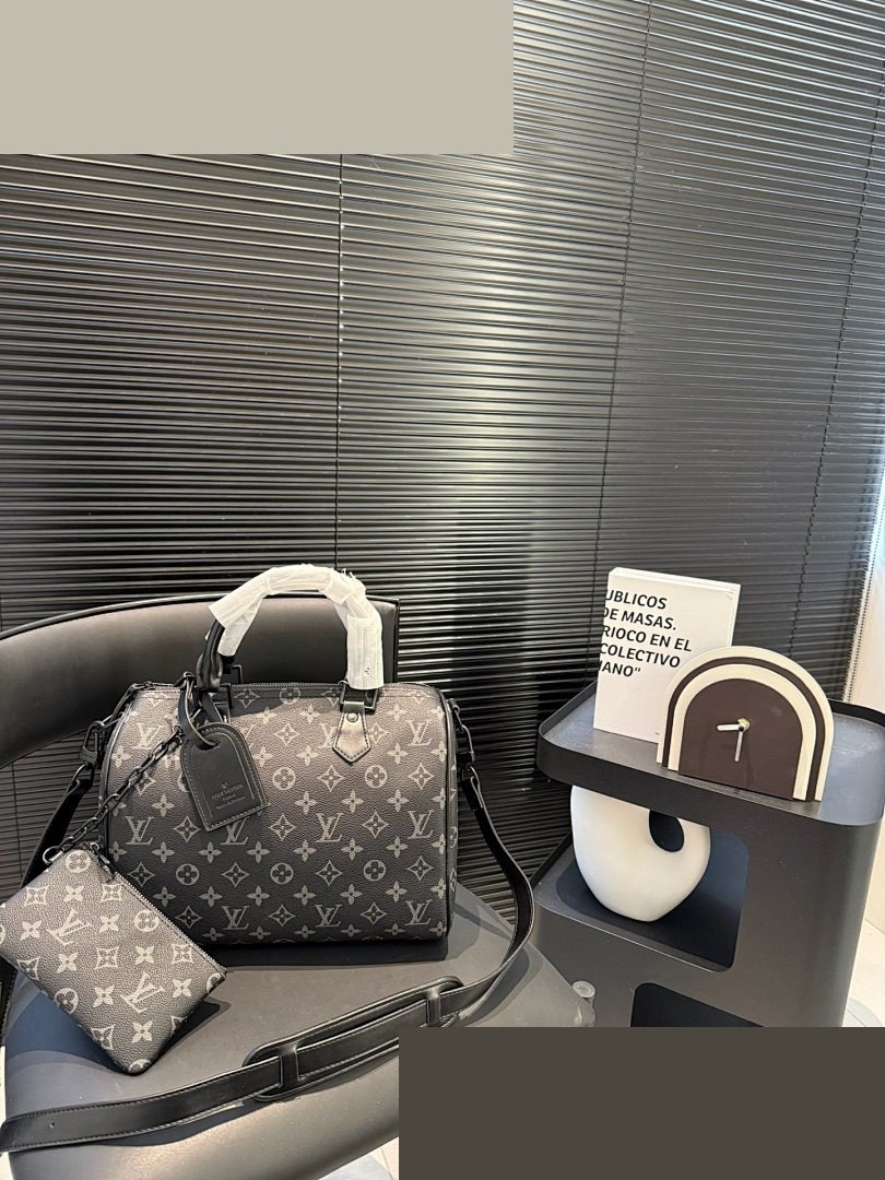 MEN Bag 468