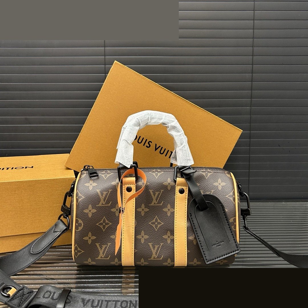 MEN Bag 520