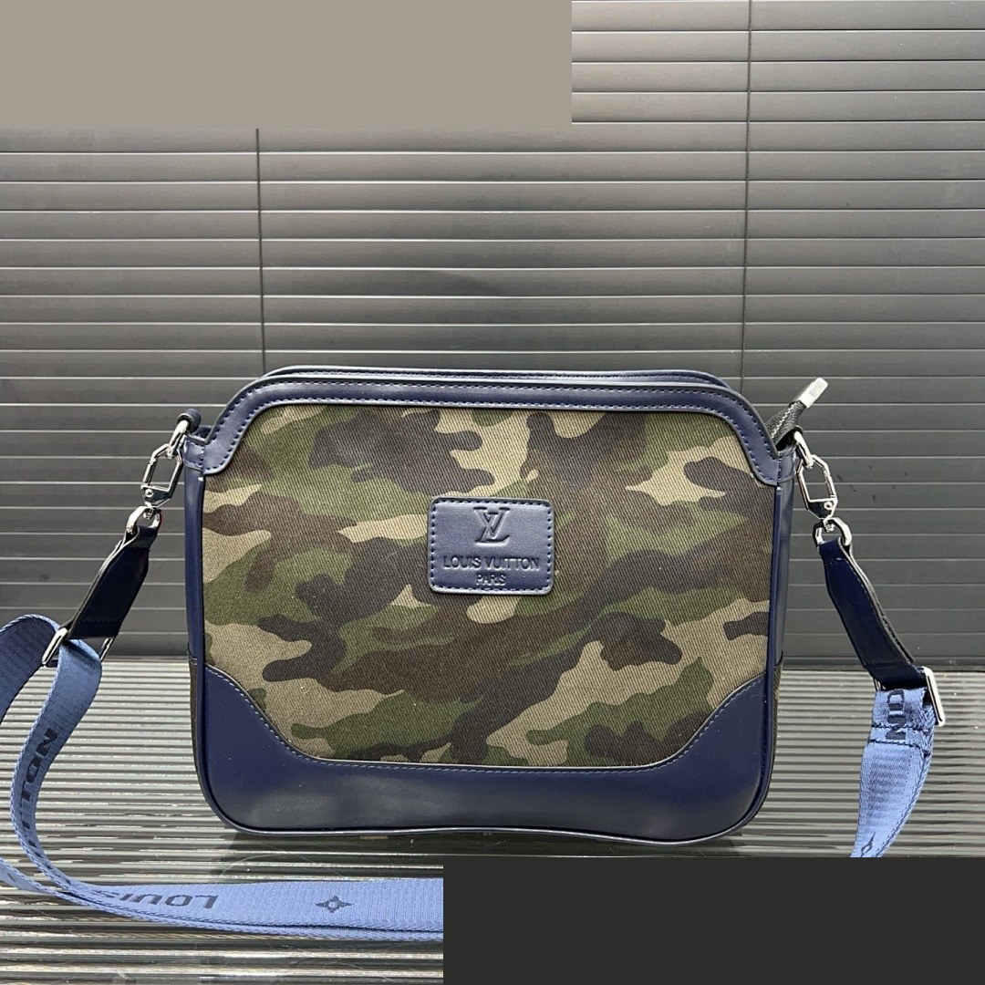 MEN Bag 560