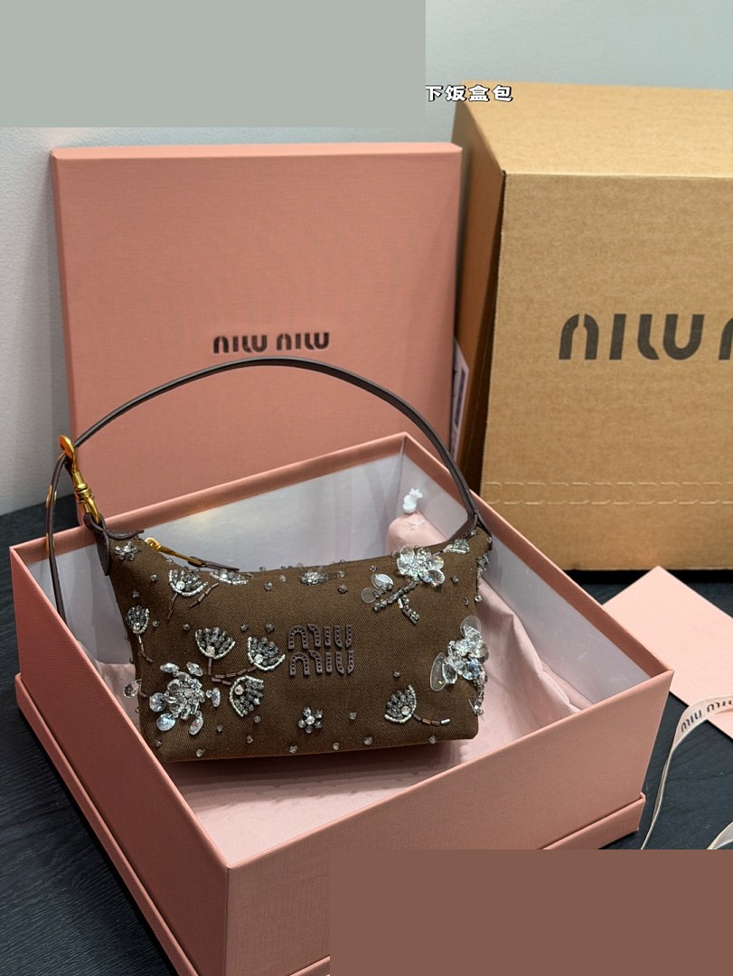 MM Bag 032