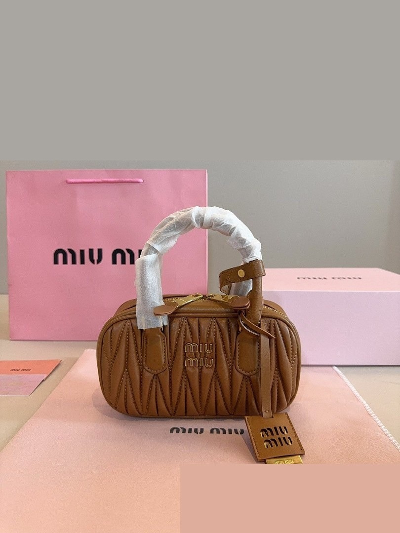 MM Bag 107