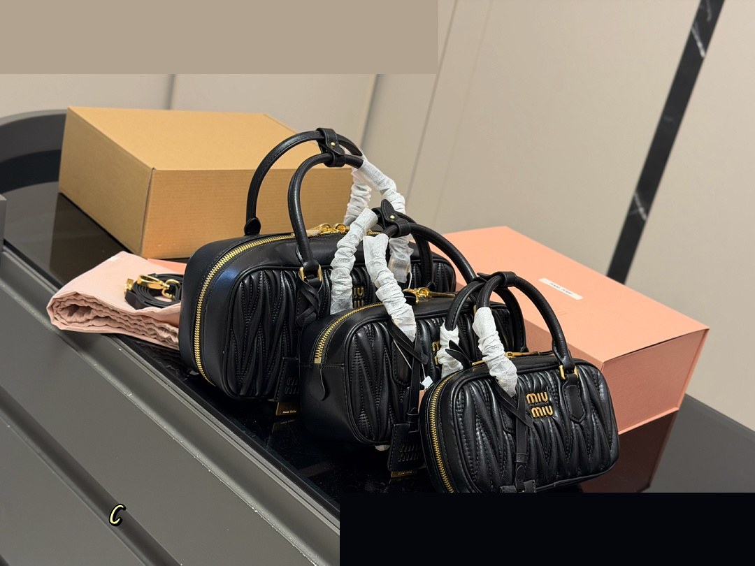 MM Bag 137