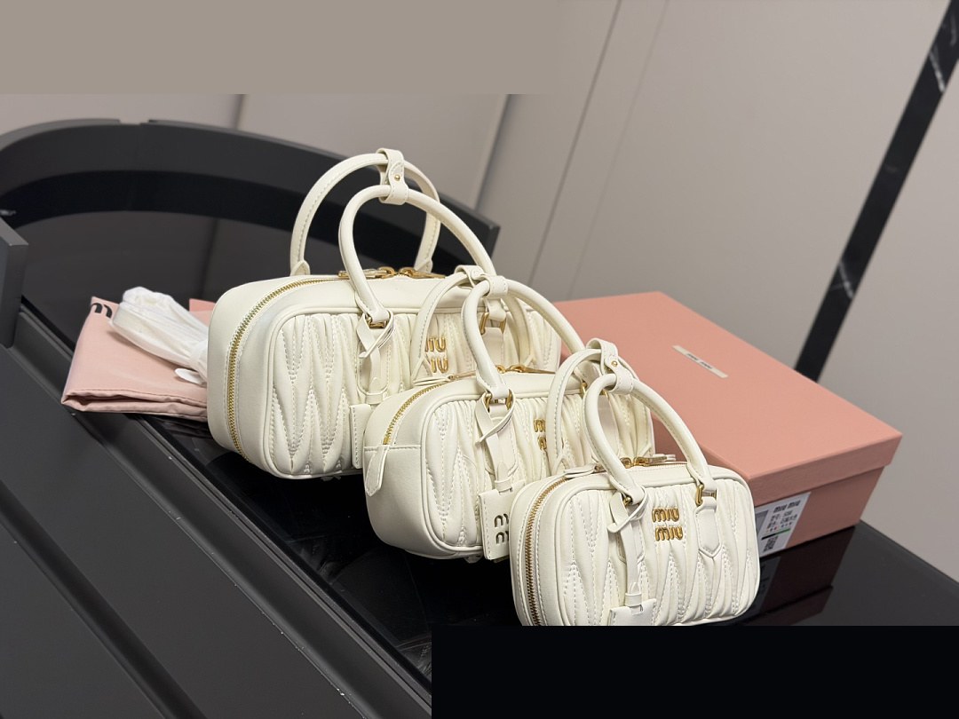 MM Bag 143