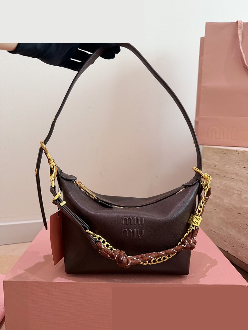 MM Bag 196