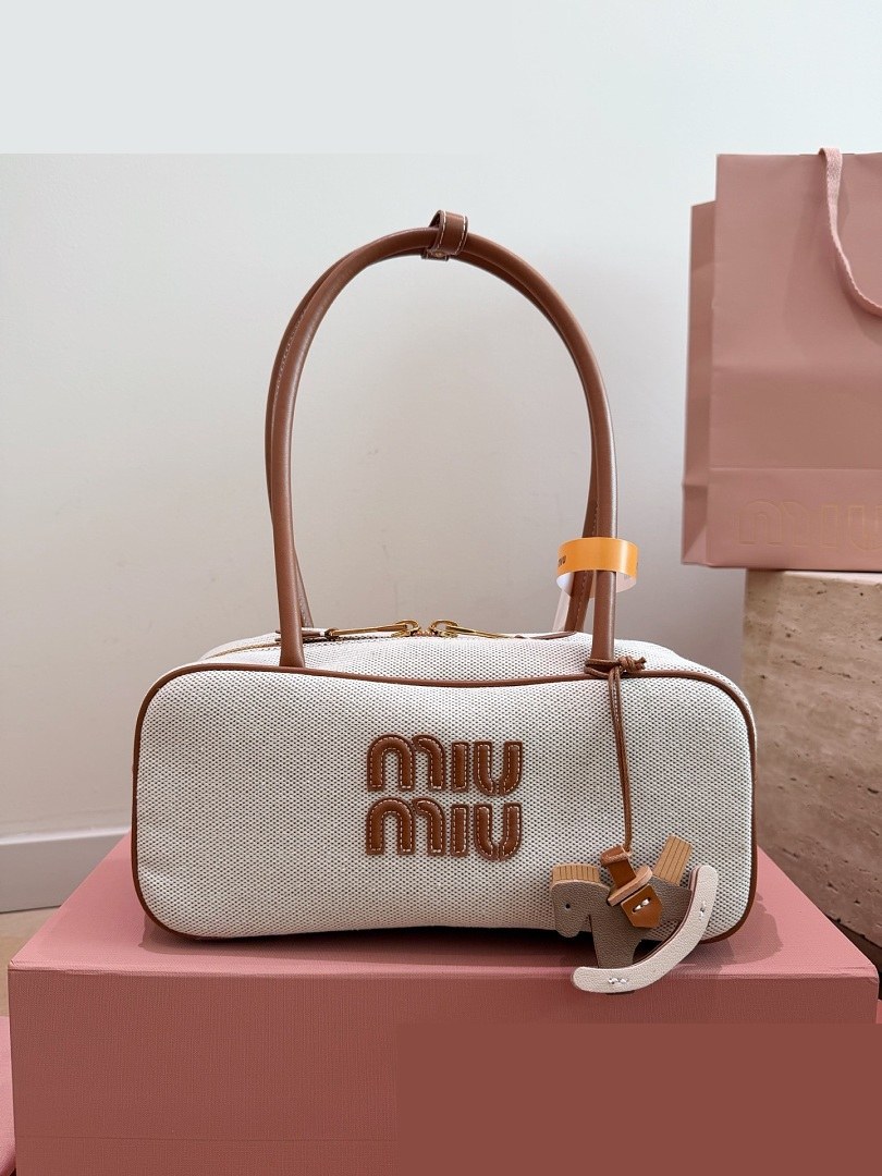 MM Bag 223
