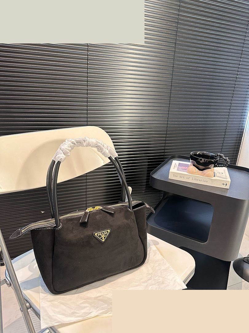 PR Bag 208