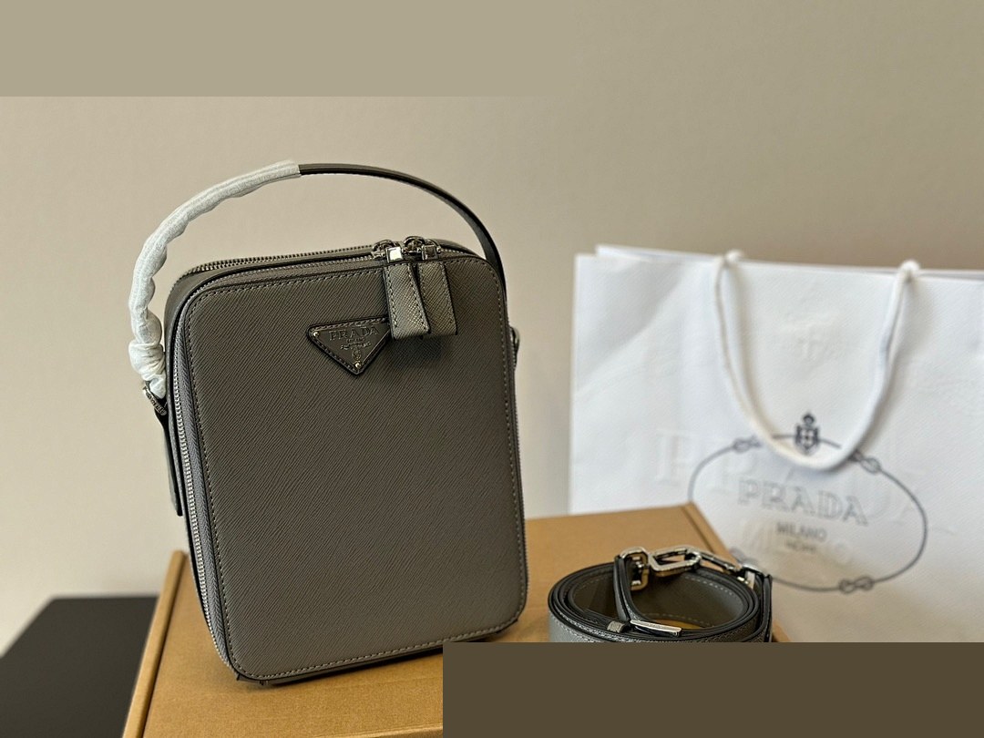 PR Bag 233