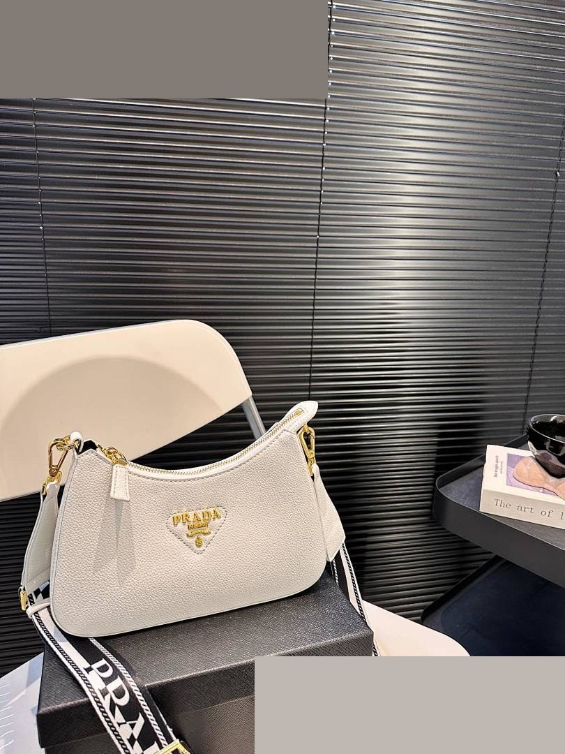 PR Bag 323