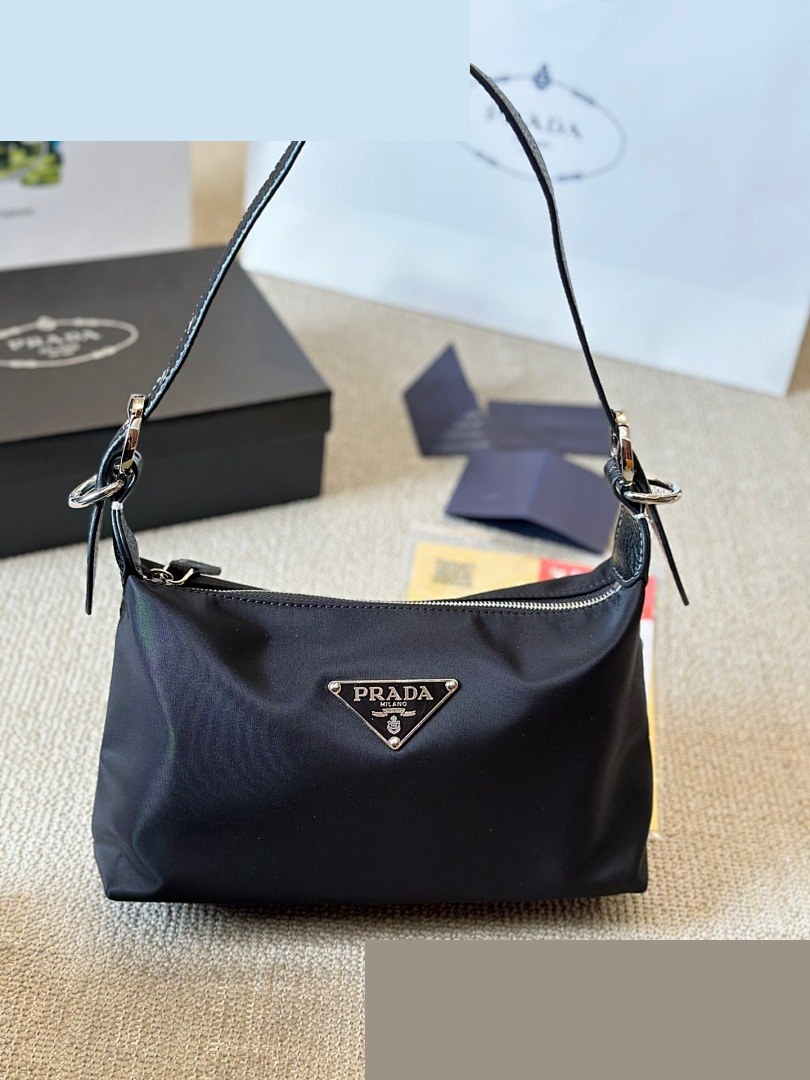 PR Bag 390
