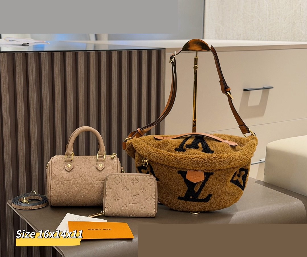 S3 Bag 438