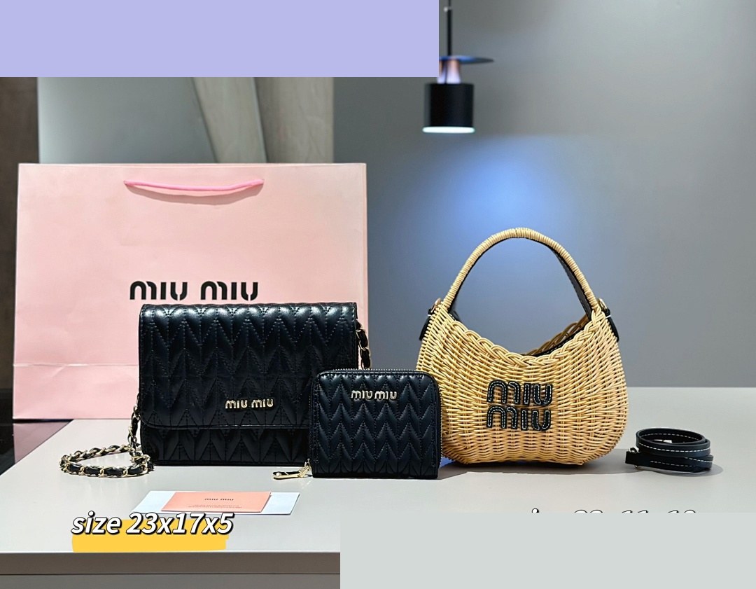 S3 Bag 569