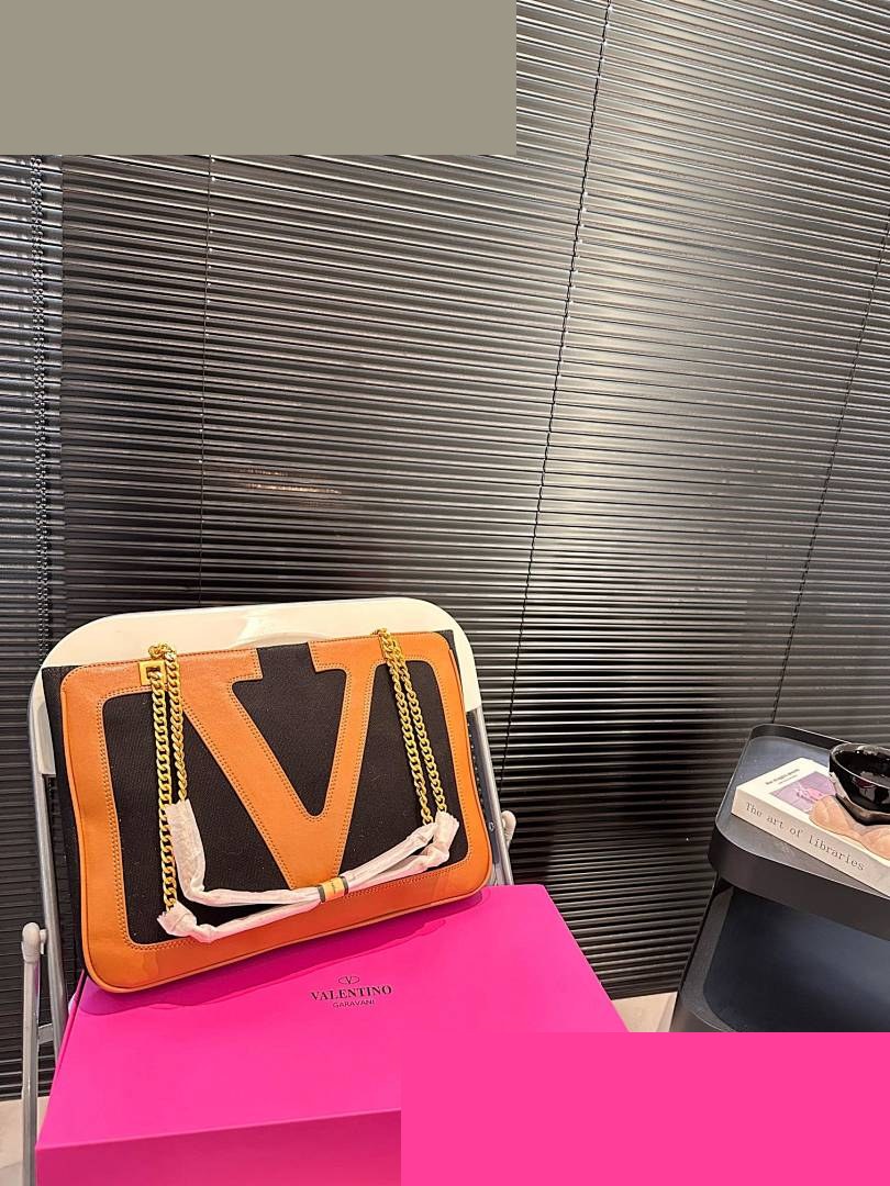 VA Bag 109