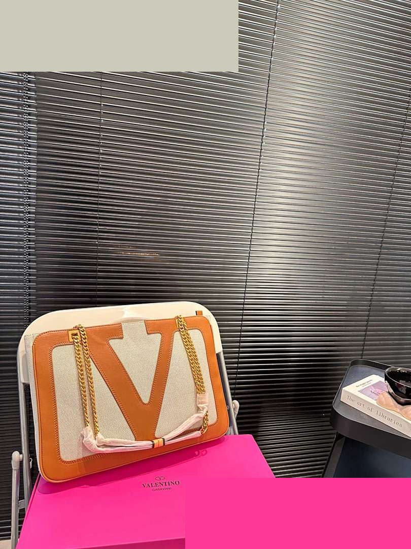 VA Bag 111