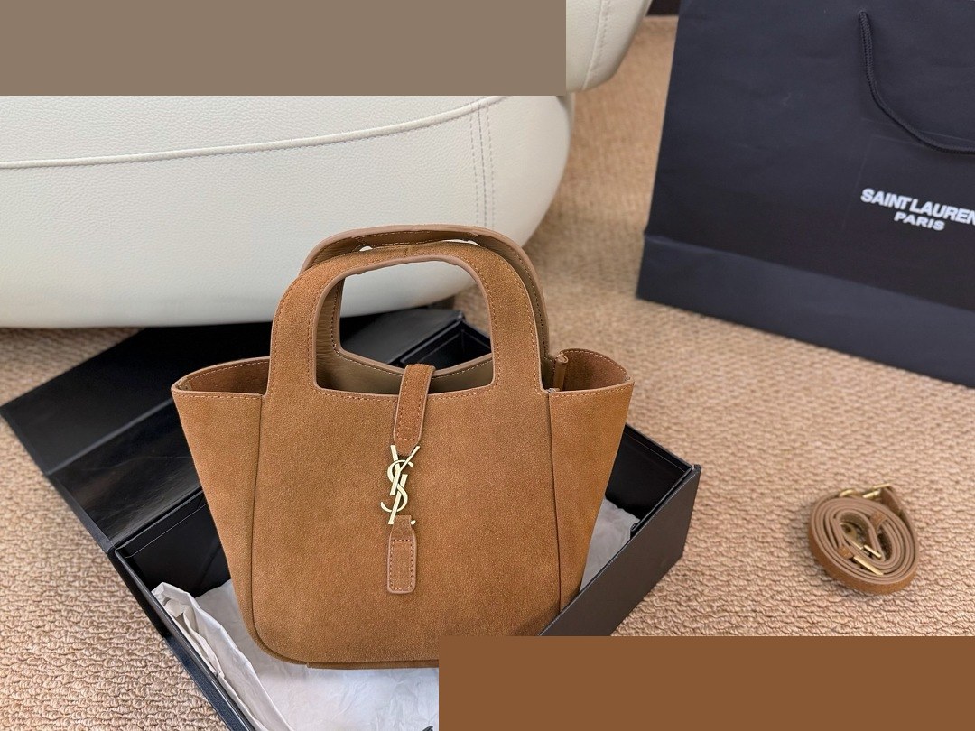 YSL Bag 032