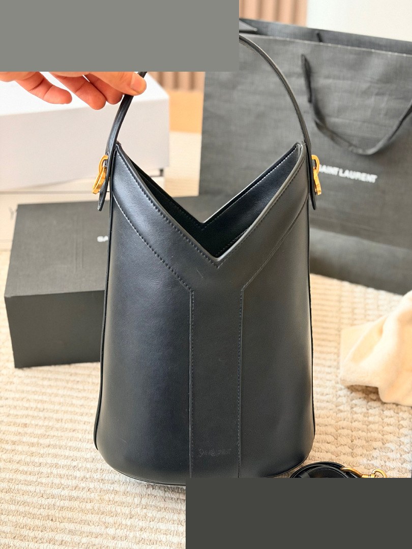 YSL Bag 206