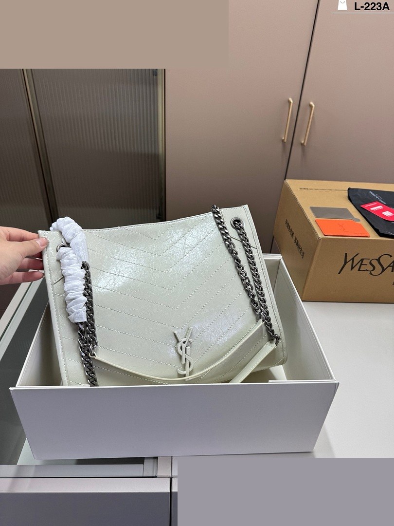 YSL Bag 319